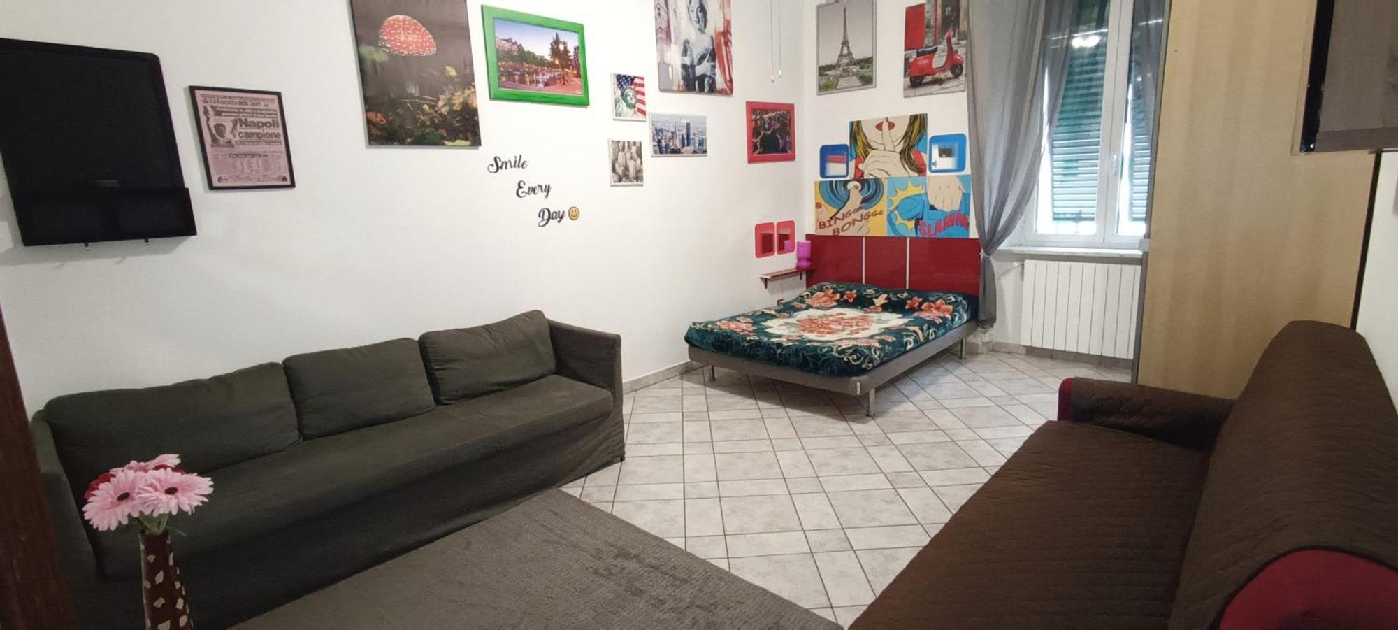 Casa Vacanze Completa Di Tutto E Anche Di Piu Livorno Eksteriør billede